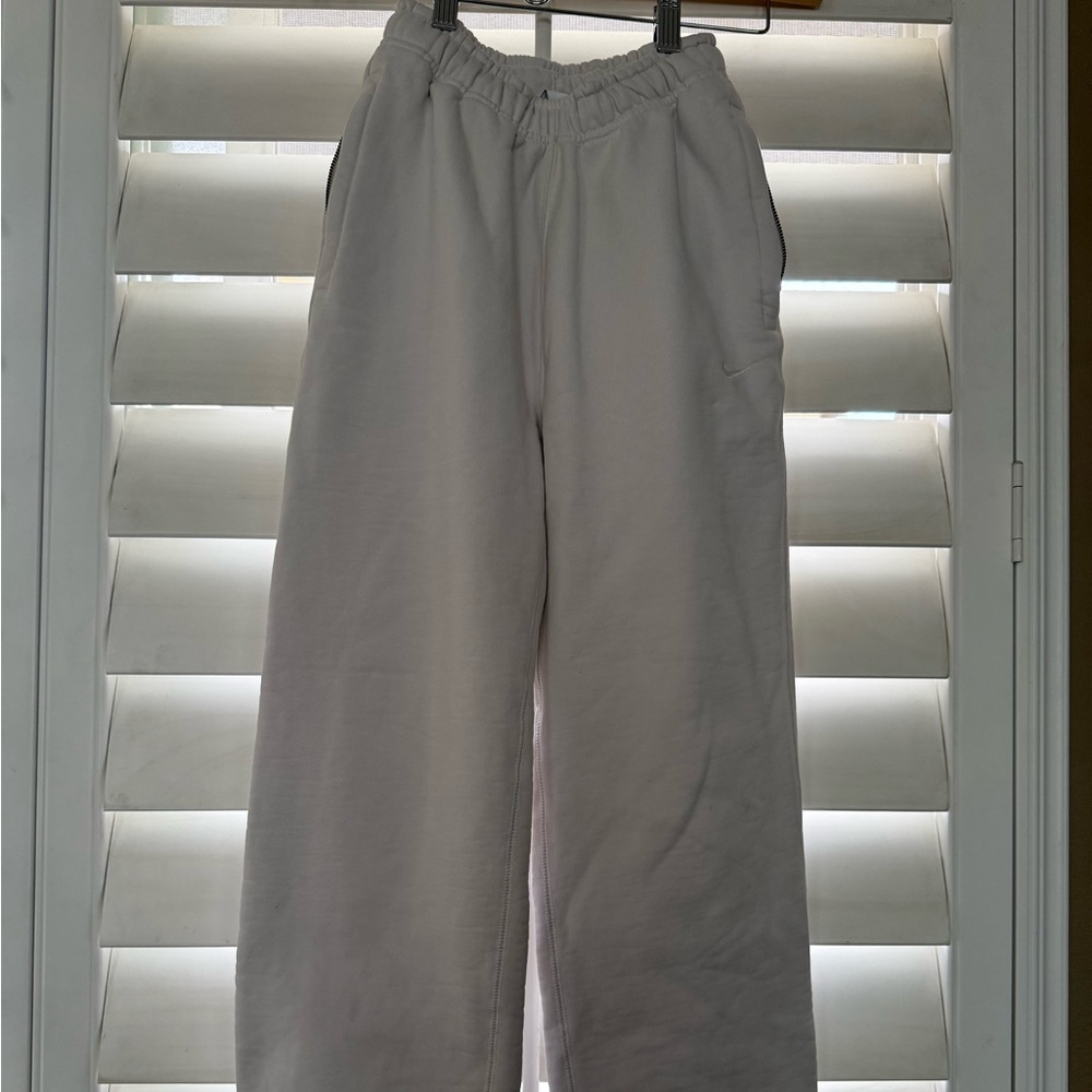 Nike Cuffed Sweat Pants - Beige